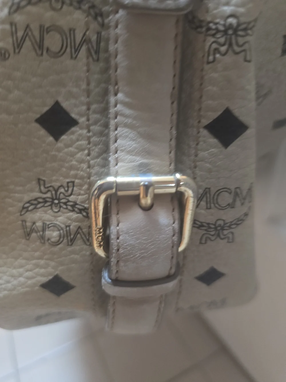 MCM Beige Leather Drawstring Bucket Bag - Picture 10 of 16